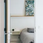 Twenty Business Flats Ouest Otel *