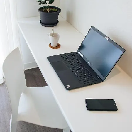 Twenty Business Flats Ouest *