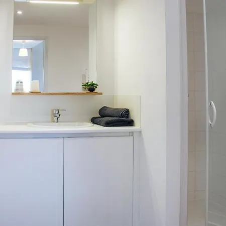 Twenty Business Flats Ouest *