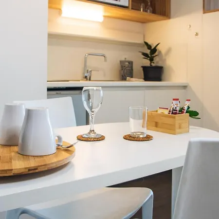Apartmanhotel Twenty Business Flats Ouest *