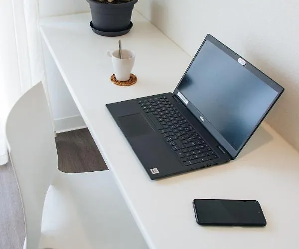 Twenty Business Flats Ouest *